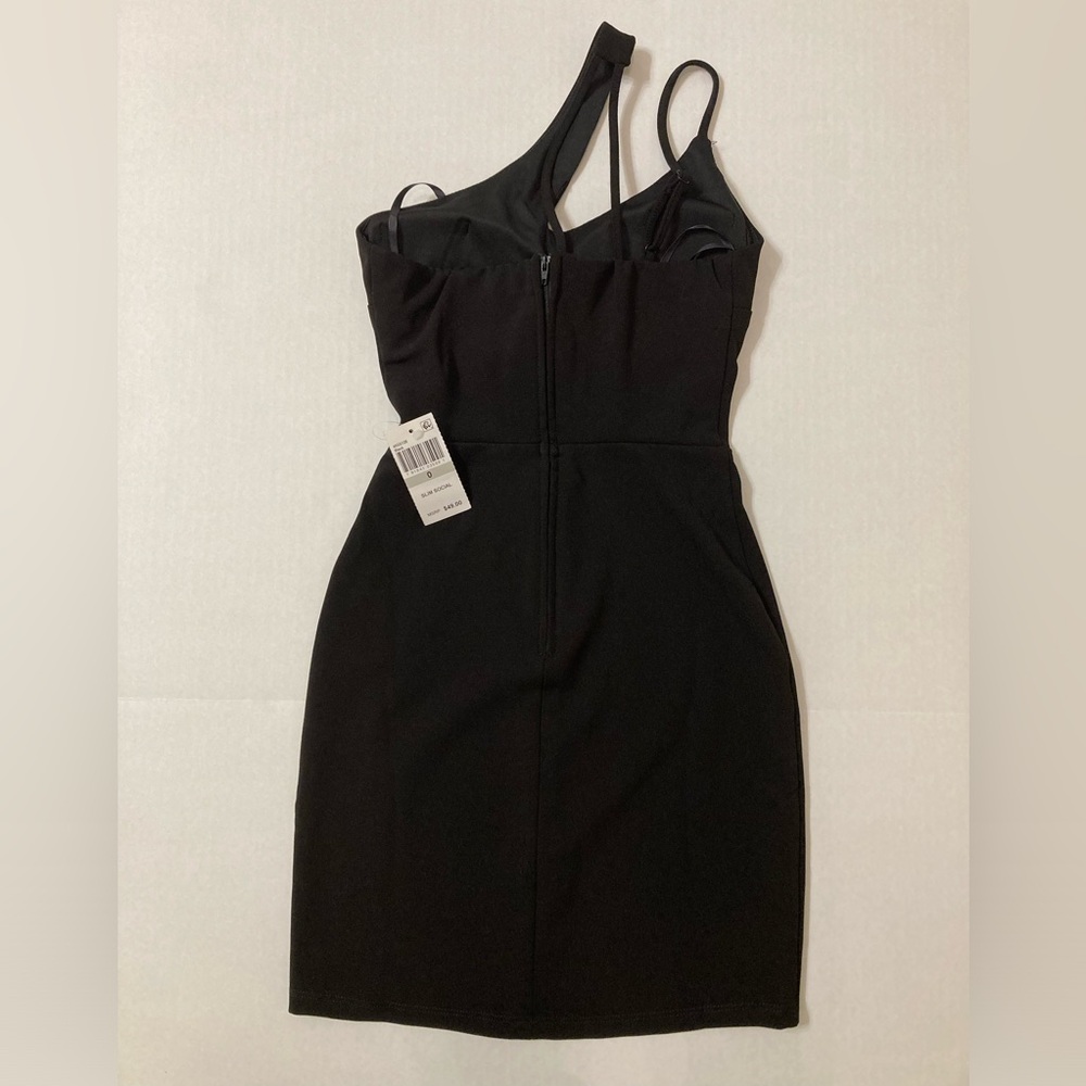 B Darlin | NWT Women’s One Shoulder Cutout Sheath Black Dress - Picture 4 of 8